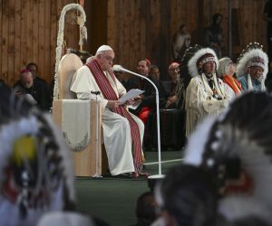 epa10093291 Pope Francis participates in a pilgrimage to Lac Ste. Anne, in northern Alberta, Canada, 26 July 2022. This place, where a Catholic mission was born in 1842, is known to the natives as a place of healing.  EPA/CIRO FUSCO