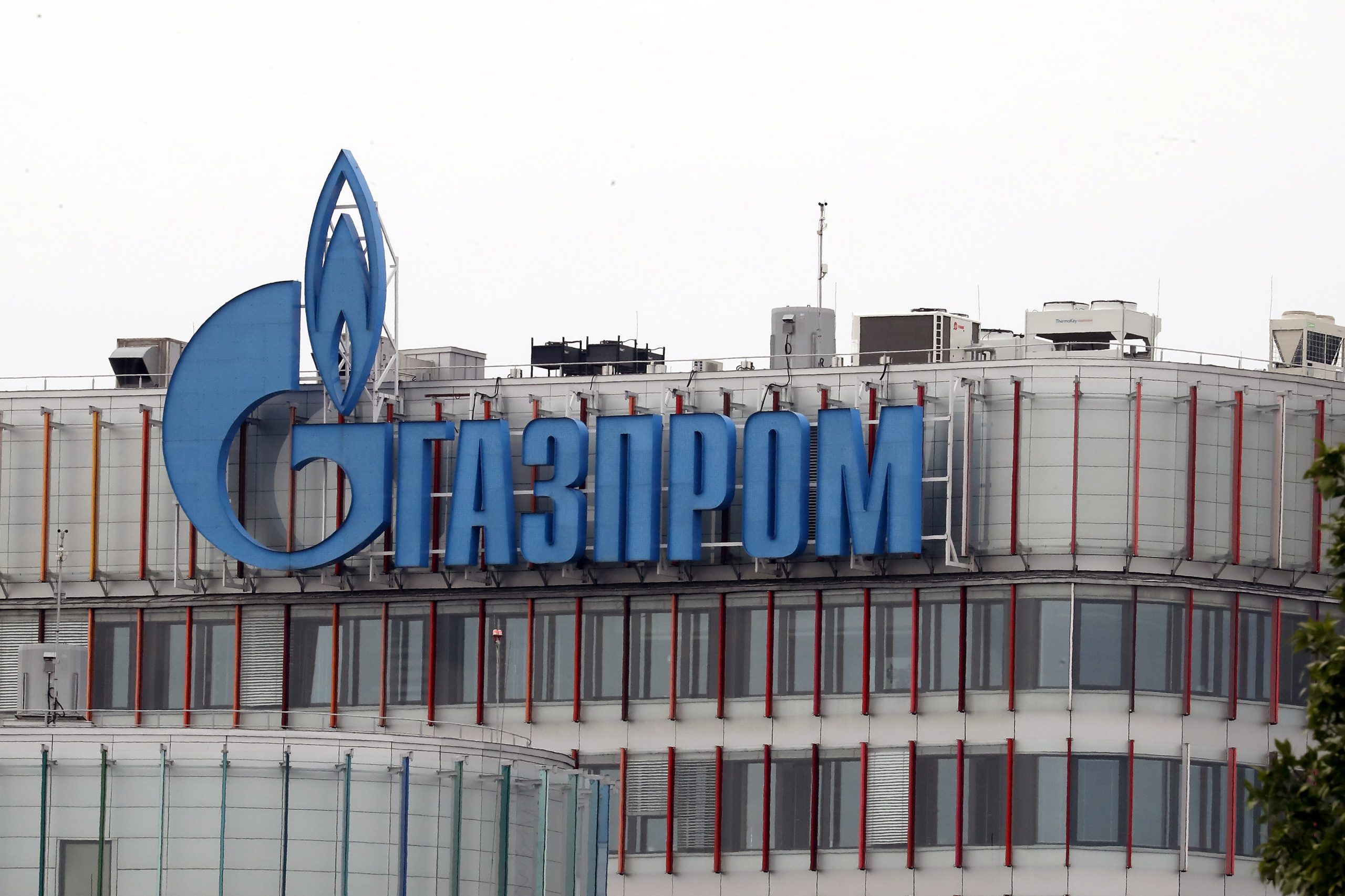 epa10093790 A Gazprom office in St. Petersburg, Russia, 27 July 2022. Russian energy giant Gazprom said on 25 July, citing problems with a turbine, that starting from 27 July the daily gas flow through the Nord Stream 1 pipeline will be set at 33 million cubic meters, just days after it resumed limited flows following a maintenance shutdown. The pipeline is the major delivery route for Russian gas to Europe.  EPA/ANATOLY MALTSEV