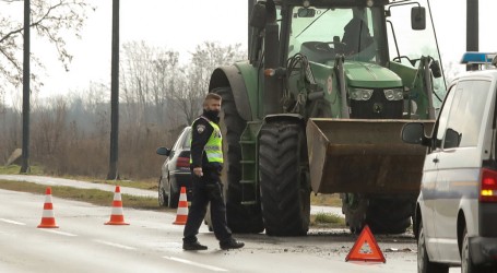 Vozač traktora poginuo u vinogradu