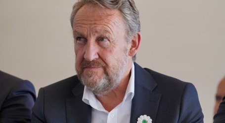 Bakir Izetbegović: ‘Schmidt mi je rekao da neće mijenjati izborni zakon bez konzultacija s parlamentarnim strankama’