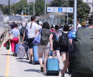 24.07.2021., Split - Dio turista stigao je u Split vlakom iz Budimpeste.rPhoto:Ivo Cagalj/PIXSELL