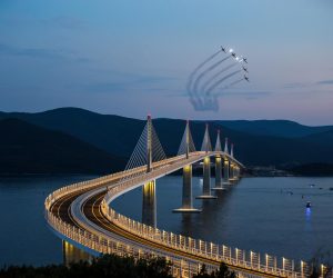 26.07.2022., Komarna - Sluzbeno otvorenje Peljeskog mosta.  Krila oluje Photo: Igor Kralj/PIXSELL