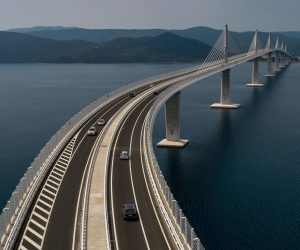 27.07.2022., Peljesac, Komarna - Pogled na Peljeski most koji je dan nakon svecanog otvorenja pusten u promet Photo: Igor Kralj/PIXSELL