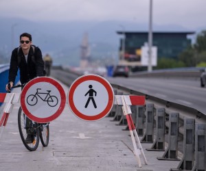 31.05.2022., Zagreb - U tijeku su pripreme za zatvaranje dijela Mosta slobode radi sanacije prijelaznih naprava. Photo: Igor Soban/PIXSELL