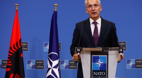 Glavni tajnik NATO-a: Članice surađuju s obrambenom industrijom na oružju za Ukrajinu