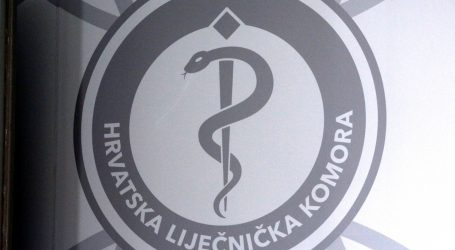 Diplome iz Kragujevca, uz 13 medicinskih sestara, ima i troje liječnika