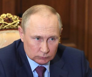 epa10093782 Russian President Vladimir Putin attends a working meeting at the Kremlin in Moscow, Russia, 27 July 2022.  EPA/MIKHAIL KLIMENTYEV / SPUTNIK / KREMLIN POOL MANDATORY CREDIT