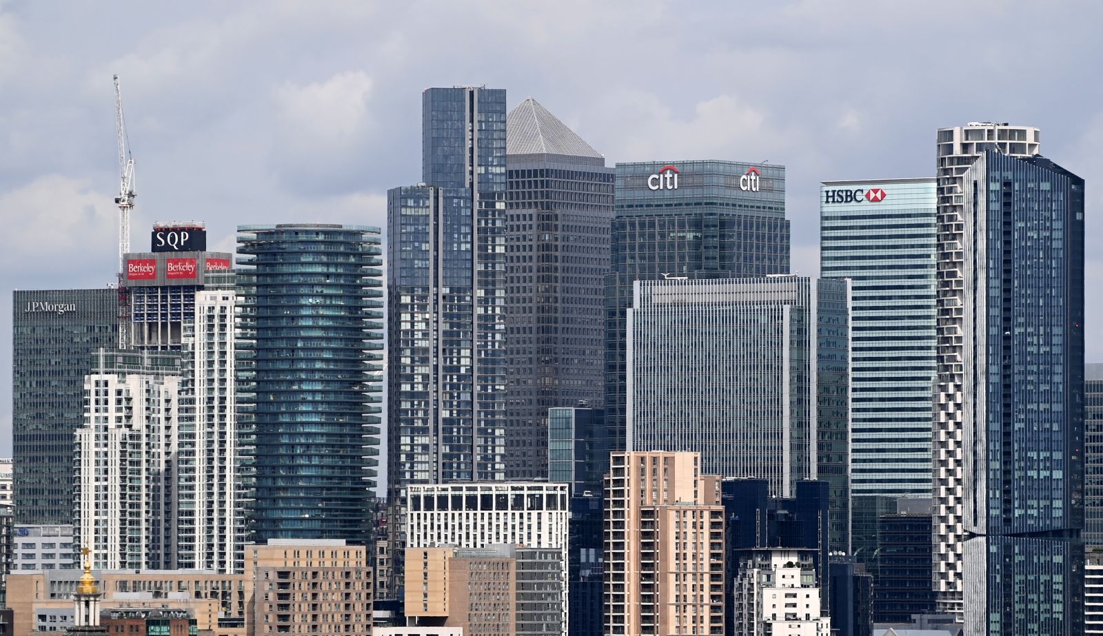 epa10093845 London's financial district at Canary Wharf in London, Britain, 27 July 2022. The International's Monetary Fund (IMF) has warned the world is facing a global recession.  The Washington based fund described the global outlook as 'gloomy and uncertain'. Britain will suffer the slowest growth of all G7 nations in 2023, the IMF said.  EPA/ANDY RAIN