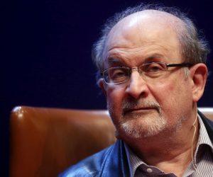 epa10117473 (FILE) - Indian-British writer Salman Rushdie presents his book 'Two Years Eight Months and Twenty-Eight Nights' in Aviles, Spain, 07 October 2015 (reissued 12 August 2022). Rushdie and an interviewer were attacked while on stage at an event in Chautauqua, New York State, USA, on 12 August 2022. The suspect was taken into custody, New York State police said. Rushdie, who was apparently stabbed in the neck, was transported to a hospital. His condition is not yet known.  EPA/JL CEREIJIDO *** Local Caption *** 53580620
