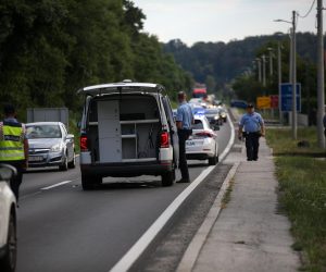 31.07.2022., Kalinovica - Vozac motocikla poginuo je u prometnoj nesreci koja se dogodila na drzavnoj cesti D1 kod Kalinovice.  Photo: Zeljko Hladika/PIXSELL