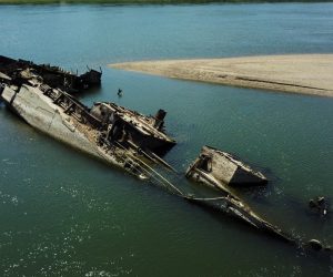Wreckage of a World War Two German warship is seen in the Danube in Prahovo, Serbia August 18, 2022. REUTERS/Fedja Grulovic Photo: FEDJA GRULOVIC/REUTERS