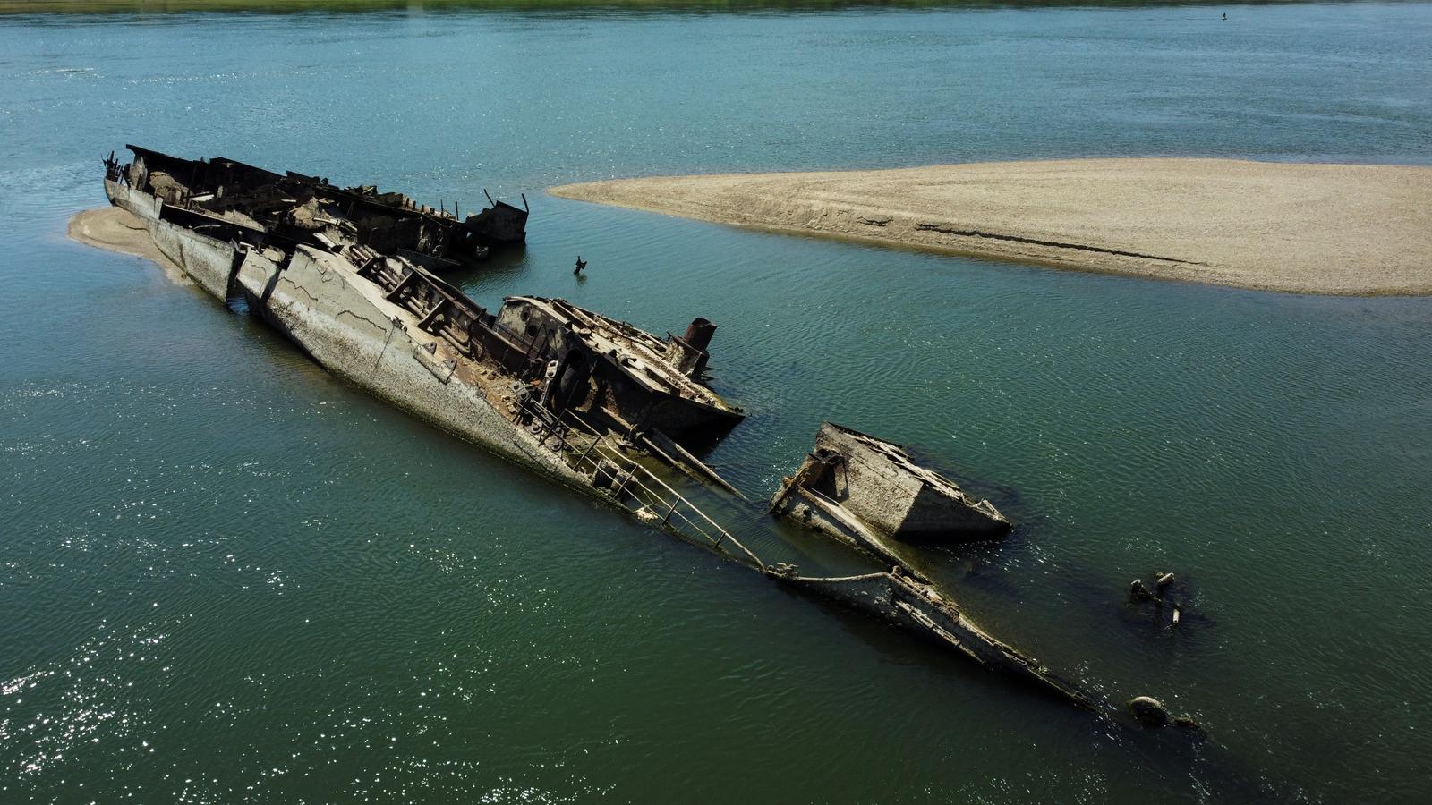Wreckage of a World War Two German warship is seen in the Danube in Prahovo, Serbia August 18, 2022. REUTERS/Fedja Grulovic Photo: FEDJA GRULOVIC/REUTERS