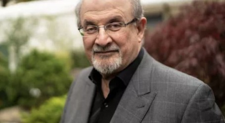 Salman Rushdie prije napada: “Živim relativno normalno nakon prijetnji smrću”