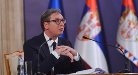 Vučić: “Nemamo kud, stjerani smo u kut, ali progona Srba više neće biti”