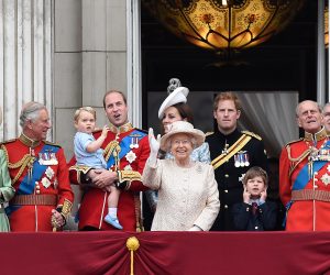 epa10170507 (FILE) - A picture dated 13 June 2015 shows Britain's Queen Elizabeth II (C) and members of the Royal Family on the balcony of Buckingham Palace following the traditional Trooping the Colour Ceremony in London, Britain (reissued 08 September 2022). According to a statement issued by Buckingham Palace on 08 September 2022, Britain's Queen Elizabeth II has died at her Scottish estate, Balmoral Castle, on 08 September 2022. The 96-year-old Queen was the longest-reigning monarch in British history. From left are: Camilla, Duchess of Cornwall, Prince Charles, Prince George, Prince William, Duke of Cambridge, Catherine, Duchess of Cambridge, Prince Harry, Prince Philip, Duke of Edinburgh and Prince Andrew. Boy bottom right is unidentified.  EPA/FACUNDO ARRIZABALAGA
