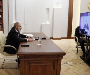 epa10182879 A handout photo made available by the Armenian Government press service shows Armenian Prime Minister Nikol Pashinyan attending an extraordinary meeting of the Collective Security Council of the Collective Security Treaty Organization (CSTO) via video conference in Yerevan, Armenia, 13 September 2022 (issued 14 September 2022). Armenia asked for help from Russia, the CSTO and the UN in a new clash with Azerbaijan.  EPA/ARMENIAN GOVERMENT PRESS SERVICE / HANDOUT  HANDOUT EDITORIAL USE ONLY/NO SALES