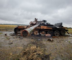 epa10202102 A heavily damaged Russian tank in the Kupiansk Raion district, Kharkiv Oblast, 23 September 2022, where a recent counter-offensive by Ukrainian forces led to the withdrawal of Russian troops who occupied the area. Kharkiv and surrounding areas have been the target of heavy shelling since February 2022, when Russian troops entered Ukraine starting a conflict that has provoked destruction and a humanitarian crisis.  EPA/SERGEY KOZLOV
