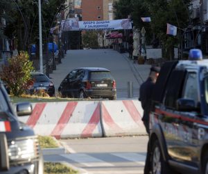 01.08.2022., Kosovska Mitrovica - Nakon sto su jucer postavljene barikade od srpske strane kod Zupca, talijanski karabinjeri mogu se vidjeti kod Ibarskog mosta. Photo: VALDRIN XHEMAJ/PIXSELL