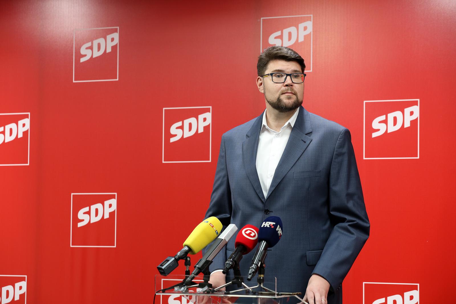 13.09.2022., Zagreb - Predsjednik SDP-a Pedja Grbin dao je izjavu nakon sjednice Predsjednistva stranke. Photo: Emica Elvedji/PIXSELL