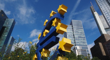Dužnosnik ECB-a: Recesija neće sama po sebi zaustaviti inflaciju u eurozoni