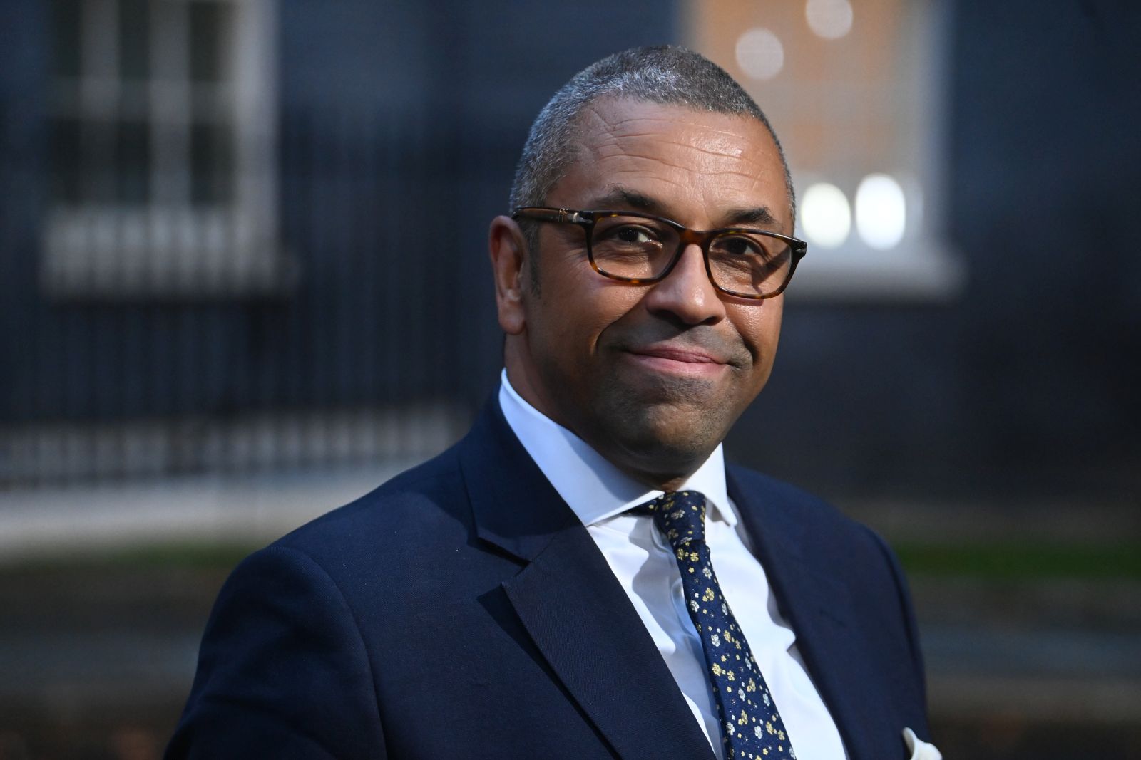 epa10165015 The new British Foreign Secretary, James Cleverly leaves Downing Street, London, Britain, 06 September 2022. New Prime Minister Liz Truss is in the process of building a new Cabinet.  EPA/NEIL HALL