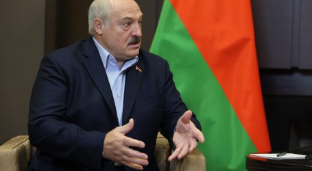 Lukašenko: “Od 6. listopada zabranjeno je svako poskupljenje. Zabranjeno!”