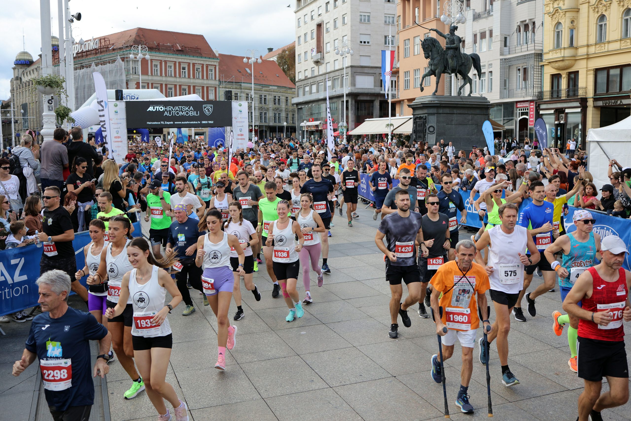 Zagreb, 1.10.2022 -  Start Zagrebačkog maratona.
Foto Hina/ Dario GRZELJ/ dag