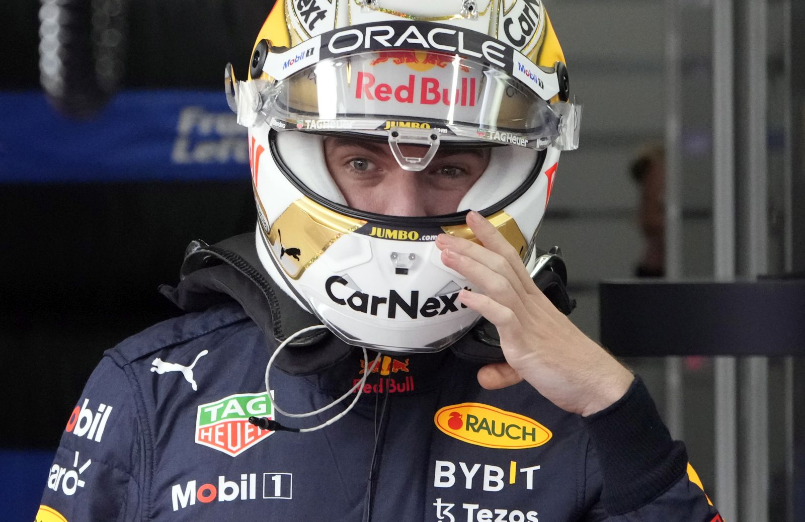 epa10228538 Dutch Formula One driver Max Verstappen of Red Bull Racing prepares ahead of the first practice session of the Japanese Formula One Grand Prix in Suzuka, Japan, 07 October 2022. The Japanese Formula One Grand Prix will take place on 09 October 2022.  EPA/FRANCK ROBICHON