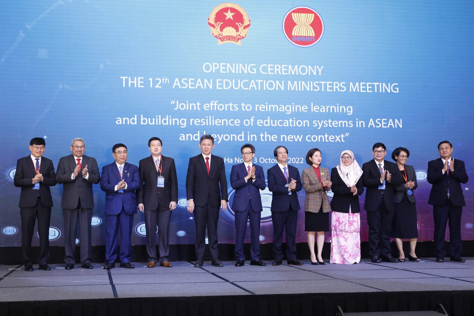 epa10240108 Education Ministers of the Association of Southeast Asian Nations (ASEAN) pose for a group photo during the opening ceremony of the 12th ASEAN Education Ministers Meeting (ASED) in Hanoi, Vietnam 13 October 2022. The 12th ASEAN ASED and related meetings are held from 11 to 14 October in Hanoi.  EPA/LUONG THAI LINH