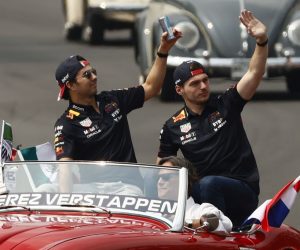 epa10275793 Mexican Formula One driver Sergio Perez (L) and the Dutch Formula one driver Max Verstappen of Red Bull Racing during the parade before the race of the Formula One Grand Prix of Mexico City at the Circuit of Hermanos Rodriguez in Mexico City, Mexico, 30 October 2022. The Formula One Grand Prix of the Mexico City takes place on 30 October 2022 at the Circuit of Hermanos Rodriguez.  EPA/Jose Mendez