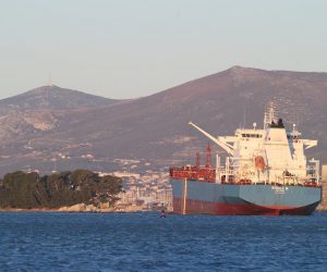 06.02.2020.,Split- Tijekom noci tanker RINELLA M se naasukao na otocic Barbarinac u kastelansklom zaljevu.r"nPhoto:Ivo Cagalj/PIXSELL