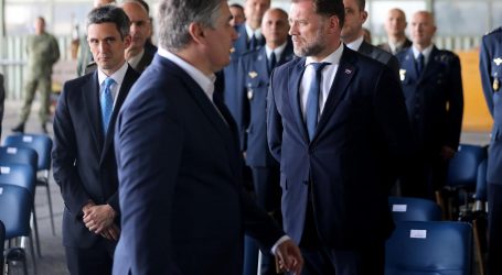 Banožić: “Predsjednik spominje lupanje prstom u stol, a on kao premijer nije mrdnuo prstom za Hrvate u BiH”