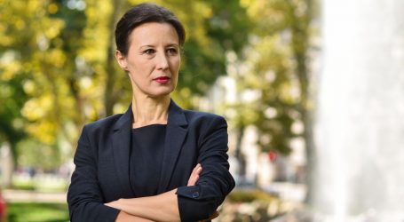 Dalija Orešković: “Dva napuhana i neotesana politička ega nemaju pravo na svađu oko ovako delikatnog pitanja”