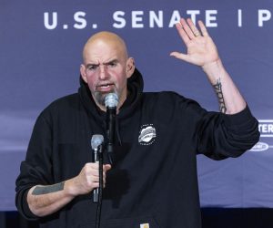 epa10293059 Democratic Senate candidate for Pennsylvania John Fetterman speaks at an election eve rally in Pittsburgh, Pennsylvania, USA, 07 November 2022. The US midterm elections are held every four years at the midpoint of each presidential term and this year include elections for all 435 seats in the House of Representatives, 35 of the 100 seats in the Senate and 36 of the 50 state governors as well as numerous other local seats and ballot issues.  EPA/JIM LO SCALZO