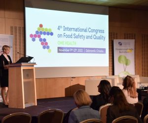 Dubrovnik, 10.11.2022. – Međunarodni kongres o sigurnosti i kvaliteti hrane „Jedno zdravlje“ otvoren je u četvrtak u Dubrovniku. Foto HINA/ Baldo MARUNČIĆ