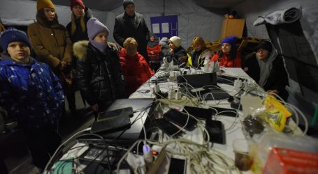 Zelenski: “Više od 6 milijuna kućanstava ostalo bez struje u Ukrajini”