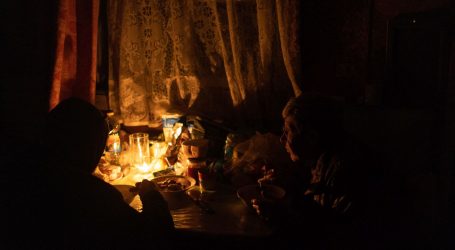 Herson opet ima struju, bez električne energije i dalje tisuće ljudi u Kijevu