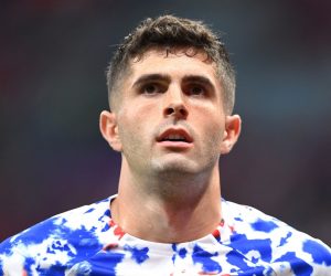 epa10328674 Christian Pulisic of the US before the FIFA World Cup 2022 group B soccer match between England and the USA at Al Bayt Stadium in Al Khor, Qatar, 25 November 2022.  EPA/Neil Hall