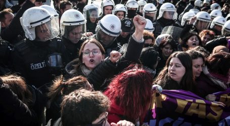 U Istanbulu prosvjed protiv nasilja nad ženama. privedeno je na desetke osoba