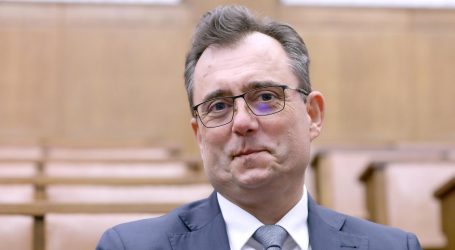 Vanđelić naglašava da je prodajom braniteljskih dionica MOL stekao sedam posto potrebnih za upravljanje