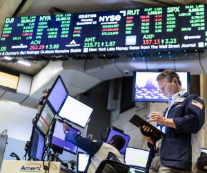 epa10362622 A trader works at the Closing Bell on the floor of the New York Stock Exchange in New York, New York, USA, on 12 December 2022. The Dow Jones Industrial Average closed the day up over 500 points.  EPA/JUSTIN LANE