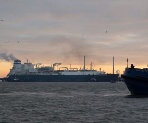 epa10367398 The Hoegh Esperanza, an FSRU ship, arrives to dock at the new LNG terminal in Wilhelmshaven, Germany, 15 December 2022. The Hoegh Esperanza FSRU is a floating facility that will convert liquified natural gas (LNG) arriving on LNG ships into a gaseous state and pump the gas directly into Germany's northern natural gas pipeline network from the Wilhelmshaven site. The new terminal, which will be officially inaugurated this coming Saturday, is one several new LNG terminals Germany is building on its northern coasts as it seeks to pivot away from its previous reliance on natural gas imports from Russia.  EPA/DAVID HECKER / POOL