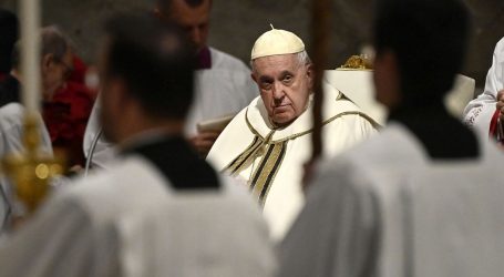 Papa Franjo: “Naše vrijeme obilježava ozbiljna glad za mirom”