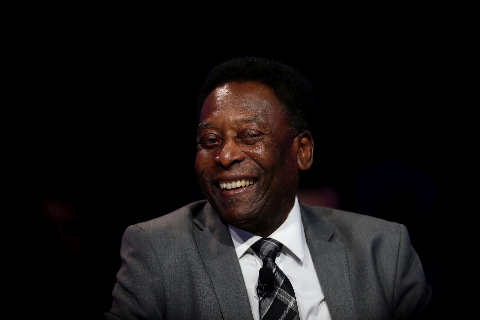 epa10381764 (FILE) Brazilian former soccer player Pele speaks during the Wolrd Economic Forum for Latin America in Sao Paulo, Brazil, 14 March 2018 (reissued 29 December 2022). According to his agent, Pele, whose proper name is Edson Arantes do Nascimento, has died on 28 December 2022 at age 82.  EPA/Fernando Bizerra Jr. *** Local Caption *** 54198563