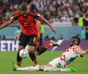 Belgium's Youri Tielemans and Croatian Josko Gvardiol pictured in action during a soccer game between Belgium's national team the Red Devils and Croatia, the third and last game in Group F of the FIFA 2022 World Cup in Al Rayyan, State of Qatar on Thursday 01 December 2022.
 BELGA PHOTO VIRGINIE LEFOUR Photo: VIRGINIE LEFOUR/PIXSELL