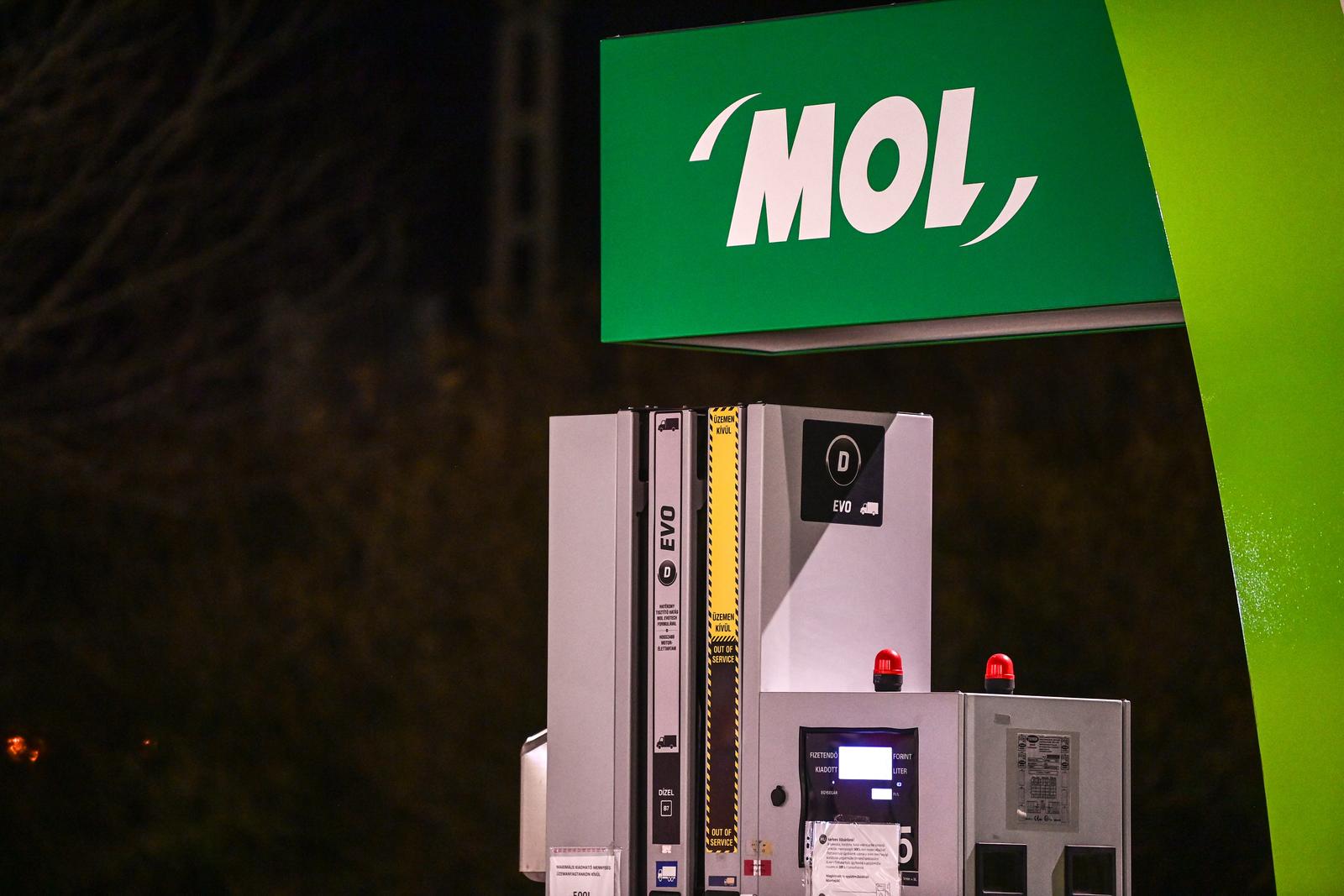 06.03.2022., Madjarska, Zahony, - MOL benzinska pumpa. Photo: Igor Soban/PIXSELL