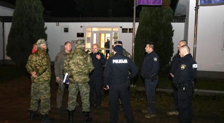 U šumi kod granice s BiH nađeno 20 migranata i tri tijela
