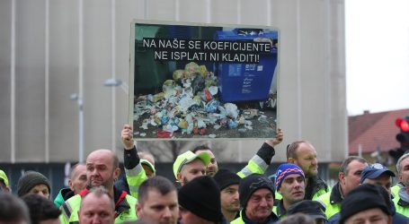 Prosvjeduju radnici Čistoće: “Na naše se koeficijente ne isplati ni kladiti”
