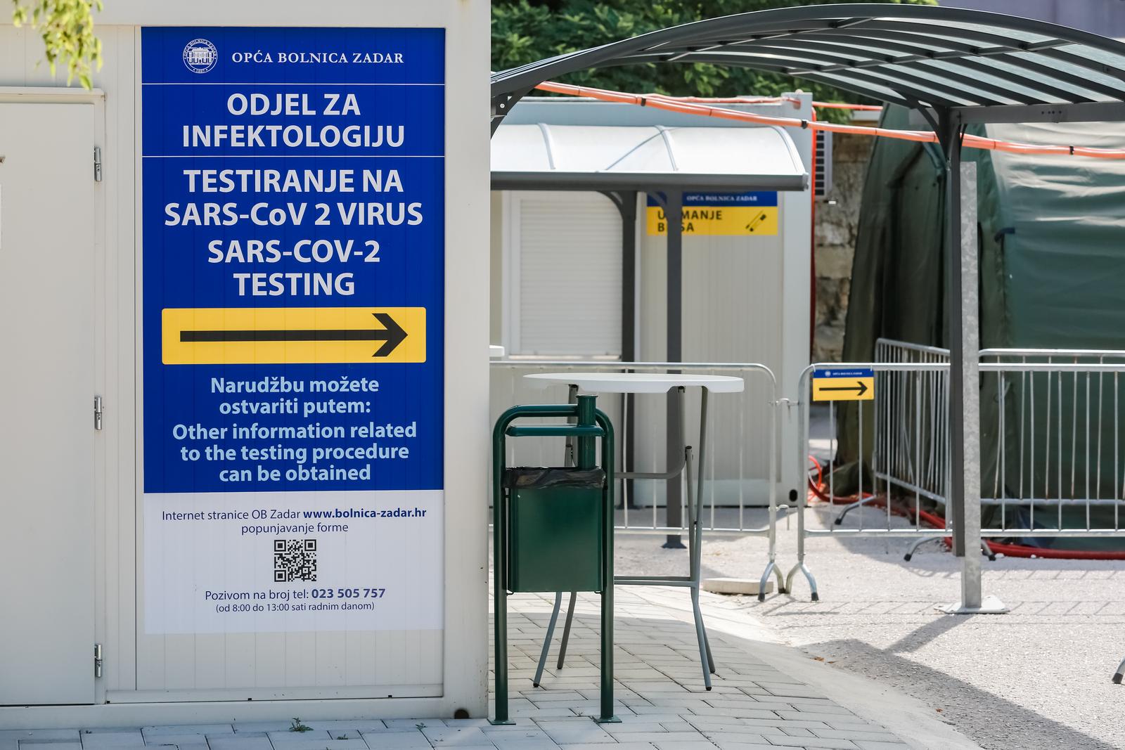 09.08.2022., Zadar - Na podrucju Zadarske zupanije zabiljezena su 72 nova slucaja zaraze koronavirusom. U Opcoj bolnici Zadar hospitalizirano je 30 pacijenata od kojih je troje na respiratoru.  Photo: Sime Zelic/PIXSELL