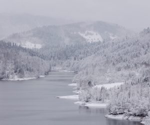 11.12.2022.., Rijeka - Novi snijeg zabijelio je Gorski Kotar.    Photo: Nel Pavletic/PIXSELL